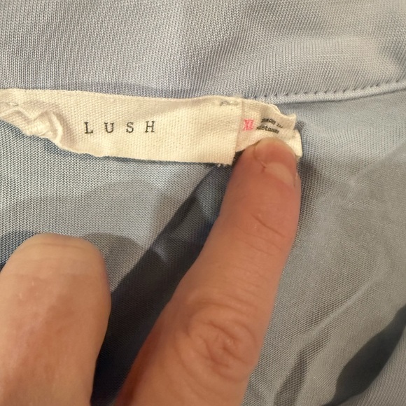 Lush Gray V-Neck Long Sleeve Blouse XL Relaxed Lightweight Top - Picture 4 of 8